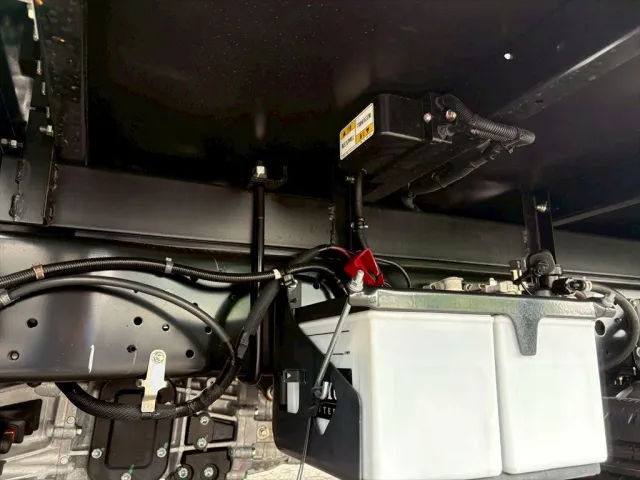 日野 デュトロ 2KG-XZU712M(2WD)の写真16