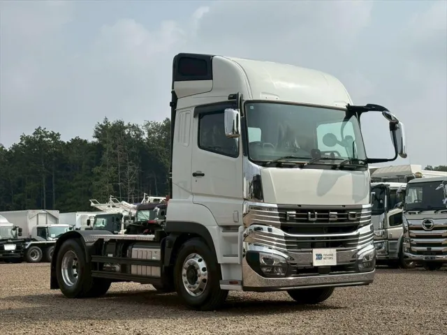 三菱 スーパーグレート 2RG-FP84VER(2WD)の写真2