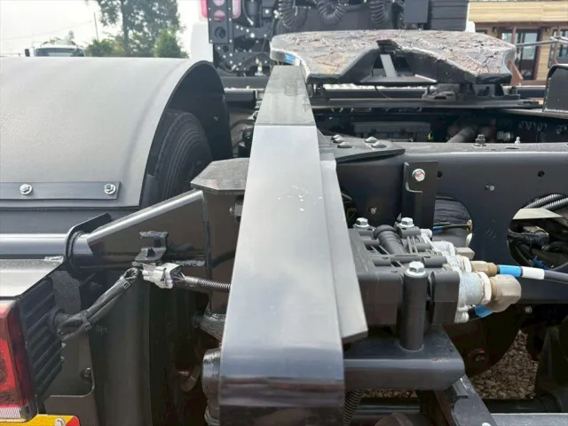 三菱 スーパーグレート 2RG-FP84VER(2WD)の写真11