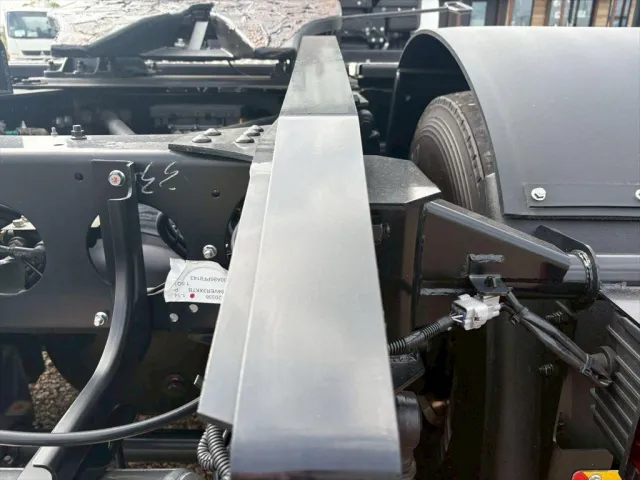 三菱 スーパーグレート 2RG-FP84VER(2WD)の写真12