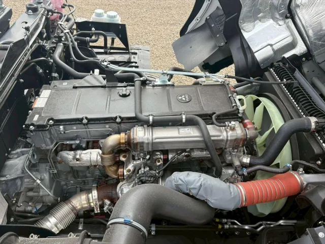 三菱 スーパーグレート 2RG-FP84VER(2WD)の写真20