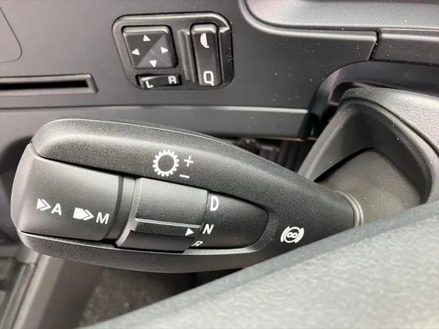 三菱 スーパーグレート 2RG-FP84VER(2WD)の写真23