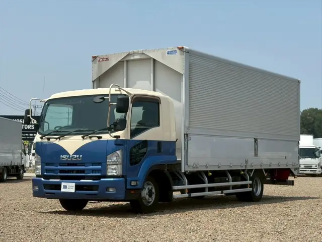 いすゞ フォワード TKG-FRR90T2の写真1