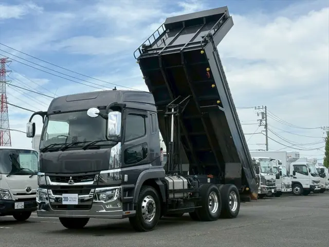 三菱 スーパーグレート 2PG-FV70HXの写真1
