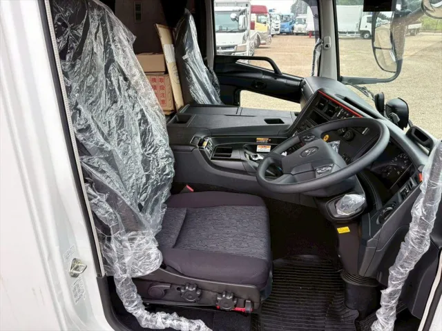 三菱 スーパーグレート 2PG-FS80VZ(8x4)の写真21