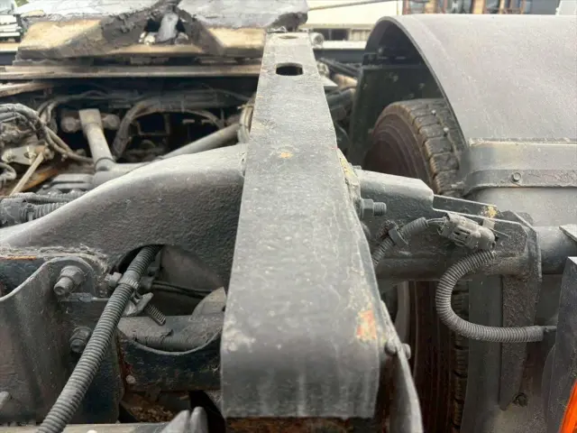 日野 プロフィア BDG-SH1EDXG(2WD)の写真12