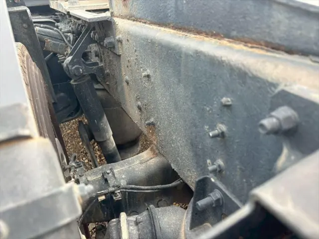 日野 プロフィア BDG-SH1EDXG(2WD)の写真16