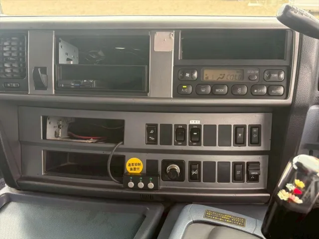 日野 プロフィア BDG-SH1EDXG(2WD)の写真22