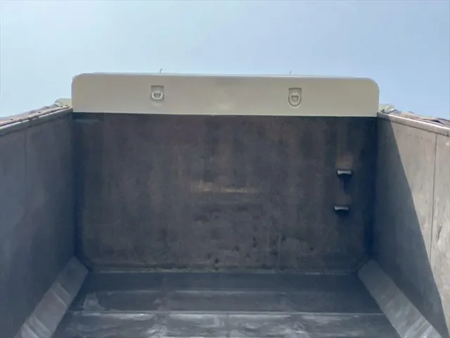 日野 プロフィア QKG-FR1APBA(6x2)の写真7