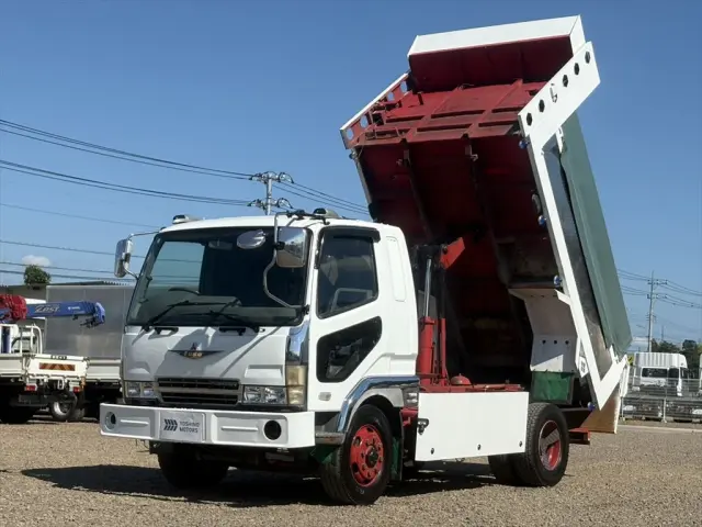 三菱 ファイター PJ-FK61FEZの写真1