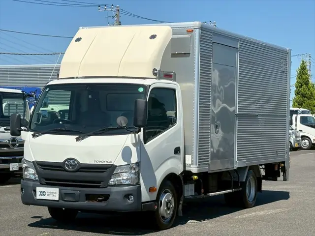 トヨタ トヨエース TPG-XZU710の写真1