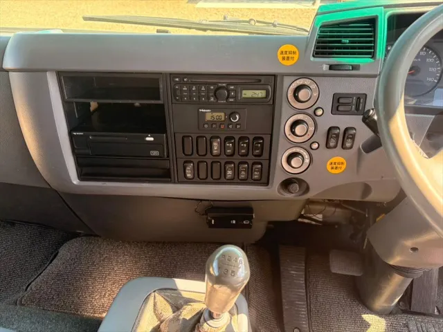 三菱 ファイター QDG-FQ62F(6x4)の写真22