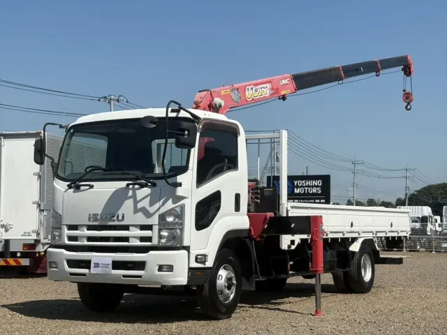 いすゞ フォワード TKG-FRR90S1の写真1