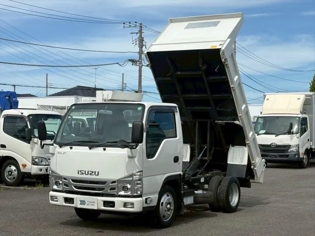 いすゞ エルフ 2RG-NJR88AN(その他)の写真1
