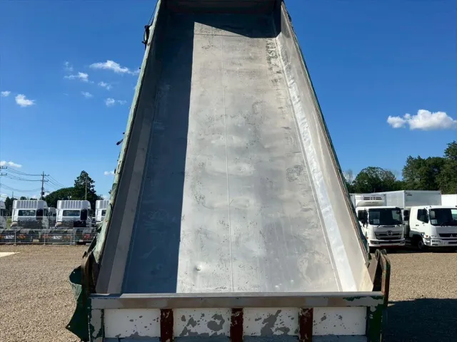 日野 プロフィア QKG-FR1EXBA(6x2)の写真8