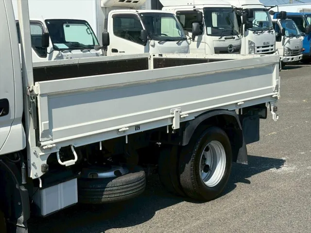 日野 デュトロ 2KG-XZC605M(2WD)の写真6