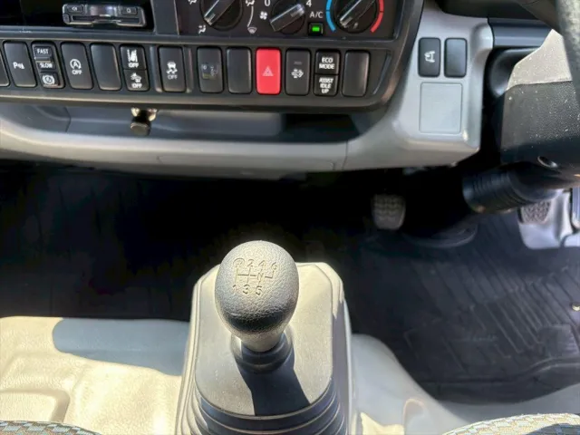 日野 デュトロ 2KG-XZC605M(2WD)の写真23