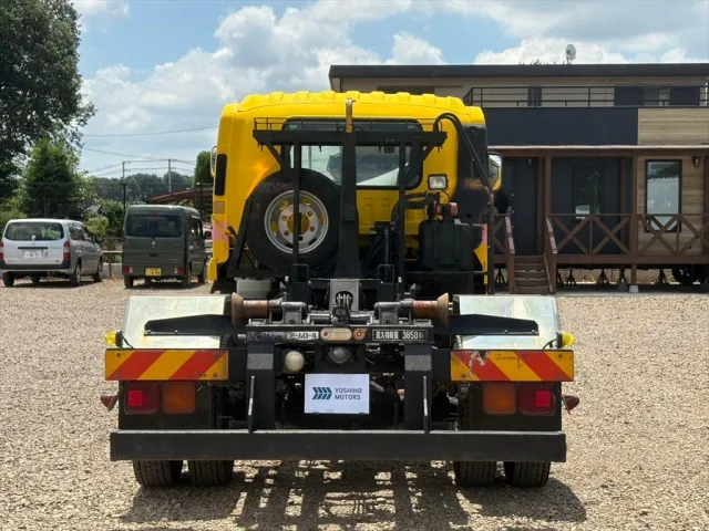 いすゞ フォワード TKG-FRR90S2(2WD)の写真14