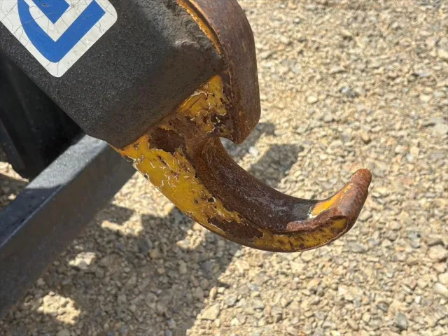 いすゞ フォワード TKG-FRR90S2(2WD)の写真15