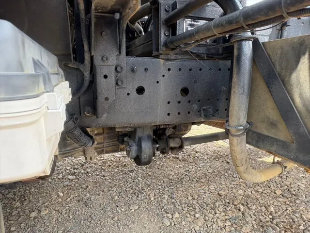 いすゞ フォワード TKG-FRR90S2(2WD)の写真16