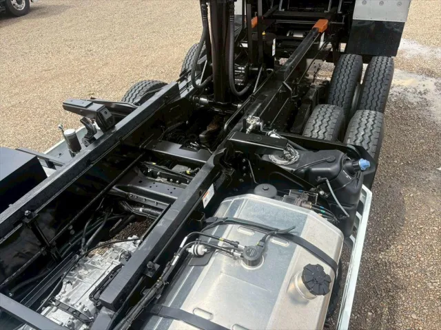 三菱 スーパーグレート 2PG-FV80VX(6x4)の写真14