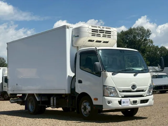 日野 デュトロ 2KG-XZU712M(2WD)の写真2