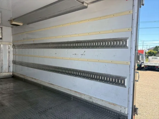 日野 デュトロ 2KG-XZU712M(2WD)の写真10