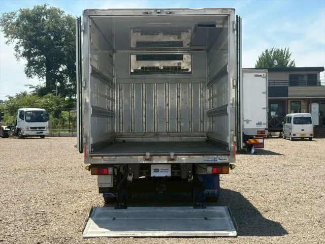 日野 デュトロ 2KG-XZU712M(2WD)の写真12