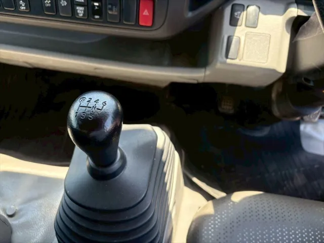 日野 デュトロ 2KG-XZU712M(2WD)の写真23