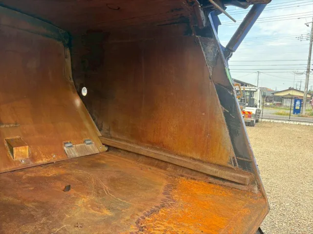 いすゞ エルフ TKG-NMR85AN(2WD)の写真10