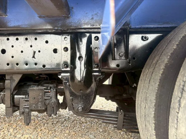 いすゞ エルフ TKG-NMR85AN(2WD)の写真17