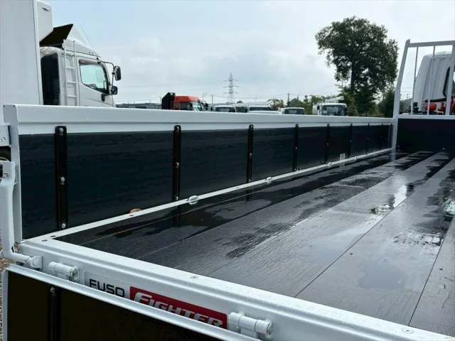 三菱 ファイター 2KG-FK62F(2WD)の写真9