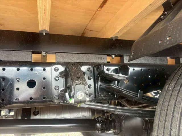 三菱 キャンター 2PG-FEB80(2WD)の写真18