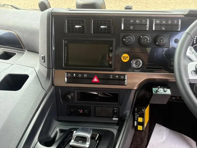 三菱 スーパーグレート 2PG-FV80VX(6x4)の写真22