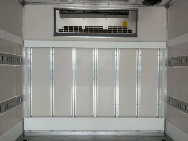 日野 レンジャー 2KG-FD2ABG(2WD)の写真7