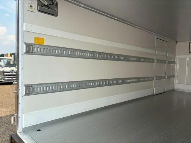 日野 レンジャー 2KG-FD2ABG(2WD)の写真9