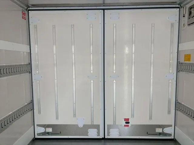 日野 レンジャー 2KG-FD2ABG(2WD)の写真11