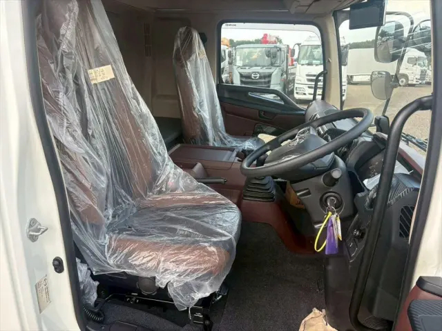 日野 レンジャー 2KG-FD2ABG(2WD)の写真21