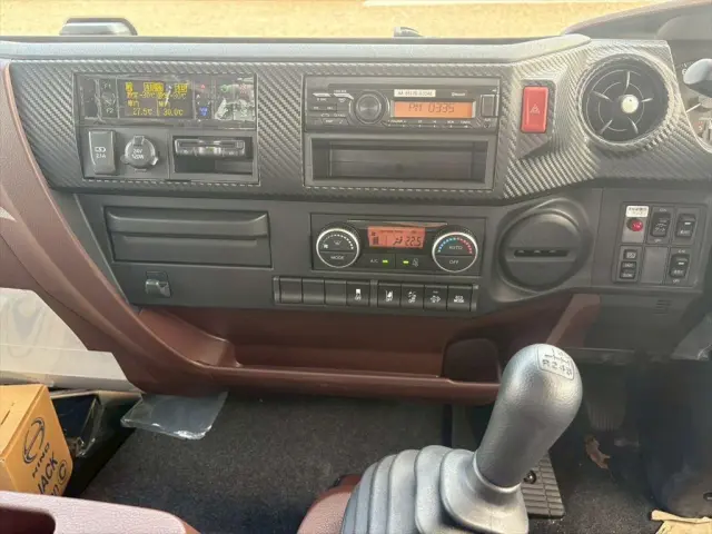 日野 レンジャー 2KG-FD2ABG(2WD)の写真22