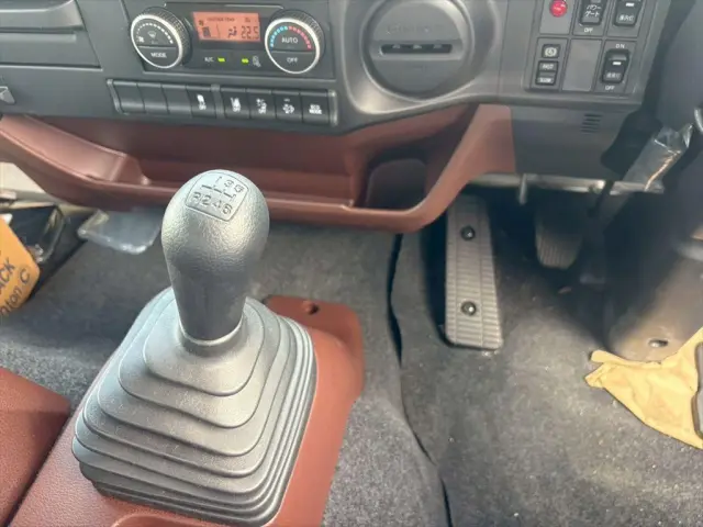 日野 レンジャー 2KG-FD2ABG(2WD)の写真23