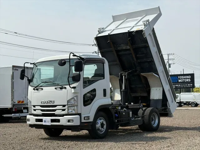 いすゞ フォワード 2RG-FRR90S1(2WD)の写真1