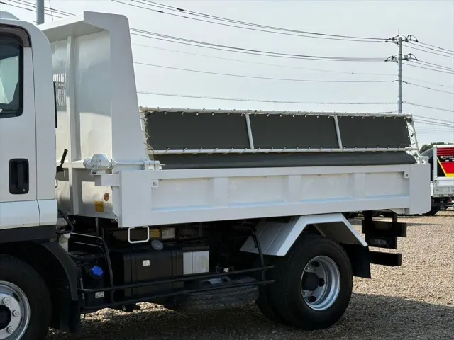 いすゞ フォワード 2RG-FRR90S1(2WD)の写真6