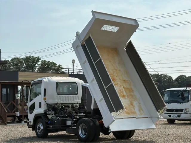 いすゞ フォワード 2RG-FRR90S1(2WD)の写真11