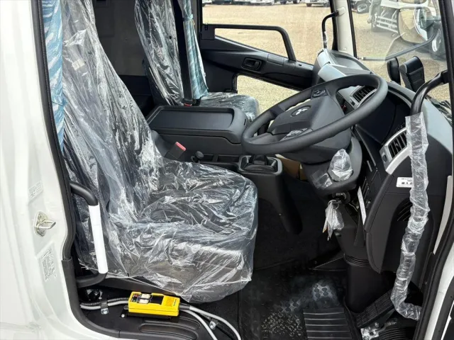 三菱 ファイター 2KG-FK62F(2WD)の写真21