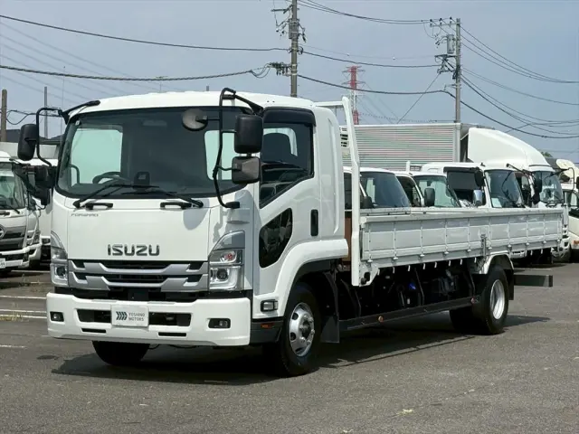 いすゞ フォワード 2PG-FRR90S2の写真1