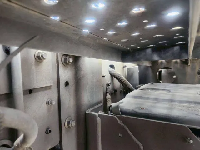 日野 レンジャー LDG-GK8JWAA(6x4)の写真16