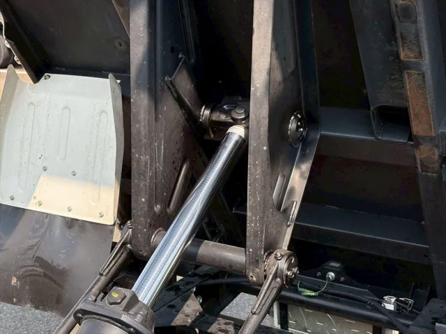 いすゞ エルフ 2RG-NJR88AD(2WD)の写真15