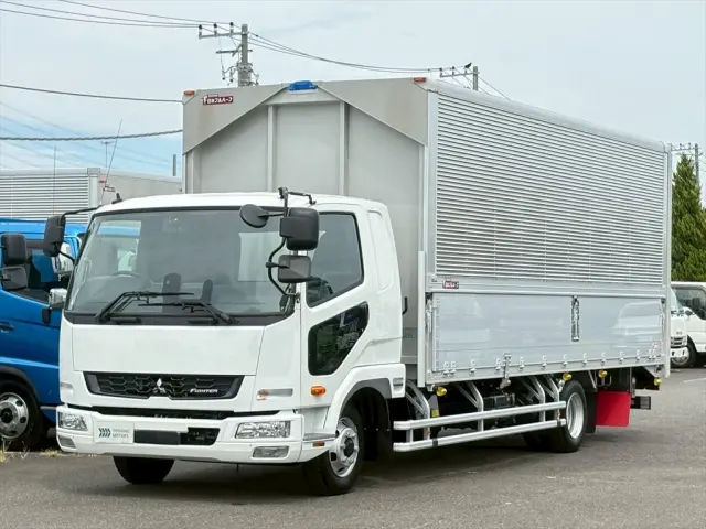 三菱 ファイター 2KG-FK65Fの写真1