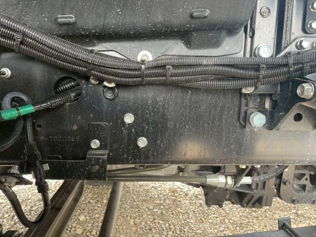 いすゞ ギガ 2PG-CYZ77DM(6x4)の写真16