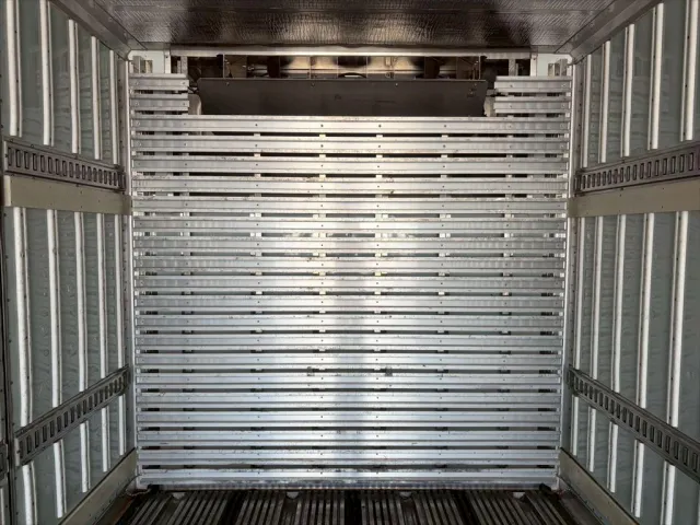 日野 プロフィア 2KG-FR1AHC(6x2)の写真7